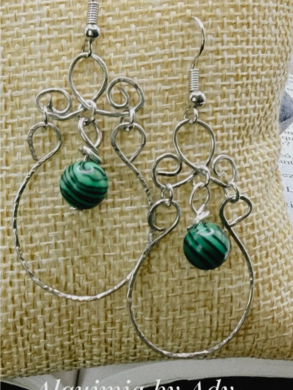 Alquimia Silver Wire Hoop Earrings with Green Swirl Beads
